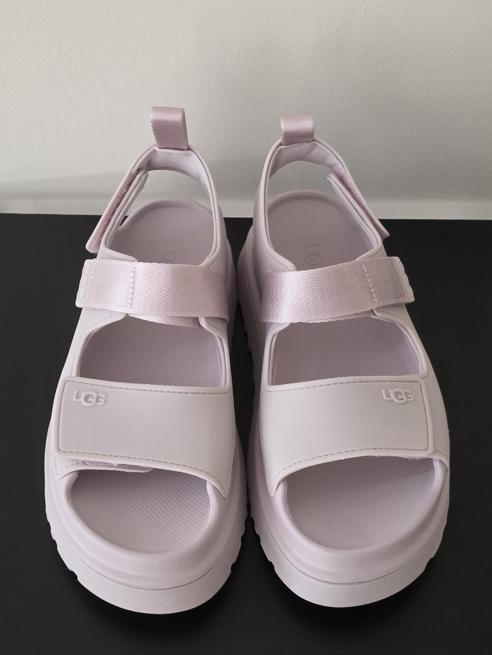 UGG Goldenglow | US 8 | Baby Fog | NWT
